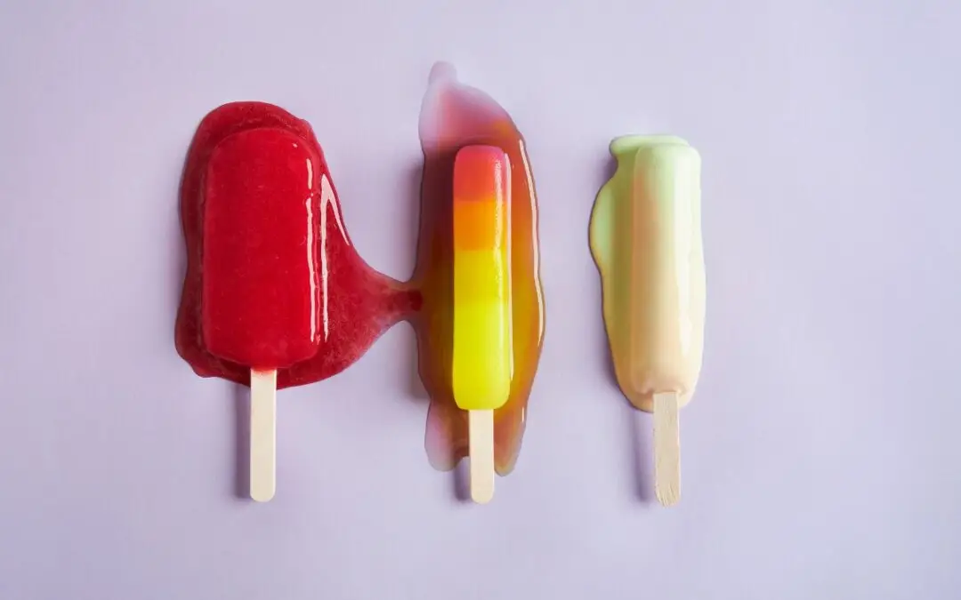 Estados da matéria: da Física Clássica ao Mundo Quântico